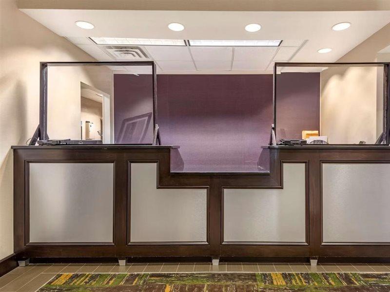 Comfort Inn&Suites Buckhannon Eksteriør bilde
