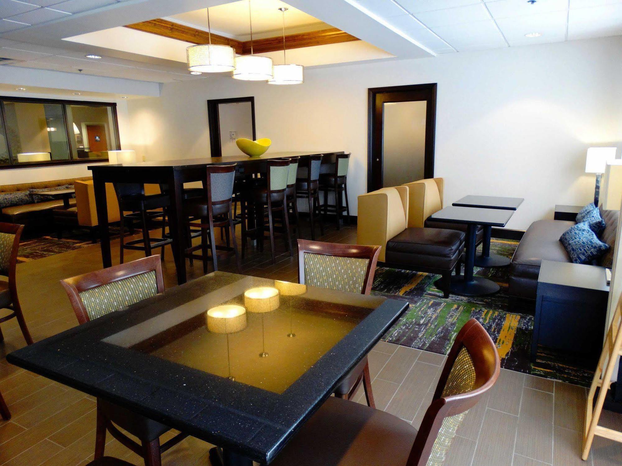 Comfort Inn&Suites Buckhannon Eksteriør bilde